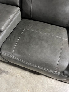 Bargotti Charcoal Leather 6 Pc Dual
Power Reclining Sectional