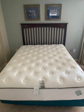 Load image into Gallery viewer, Full size mattress and box spring 2pc set