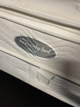 Load image into Gallery viewer, Pillow Top Queen mattress and box spring