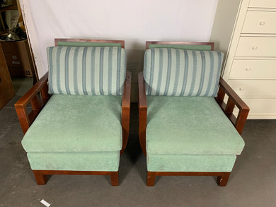 Accent chairs