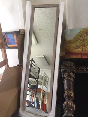 Mirror size 18x72
