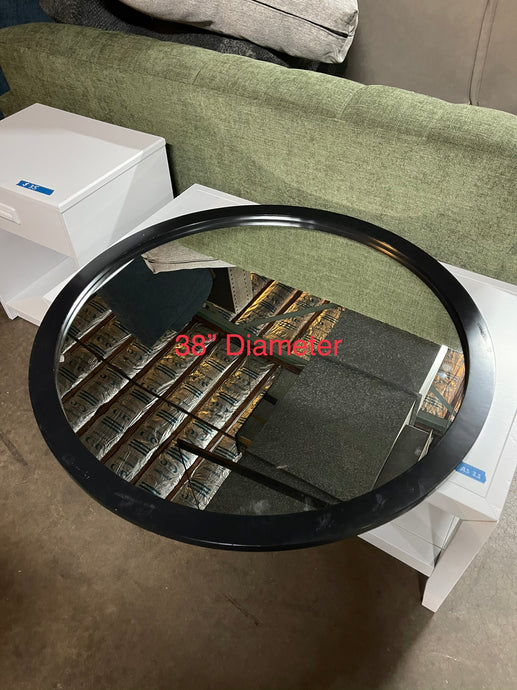 Round mirror 38” diameter